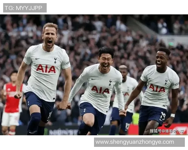 曼联与热刺激战在即10月28日英超焦点对决引发球迷热议